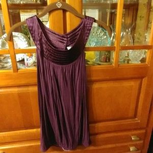 ✳️3/$10✳️Plum colored top